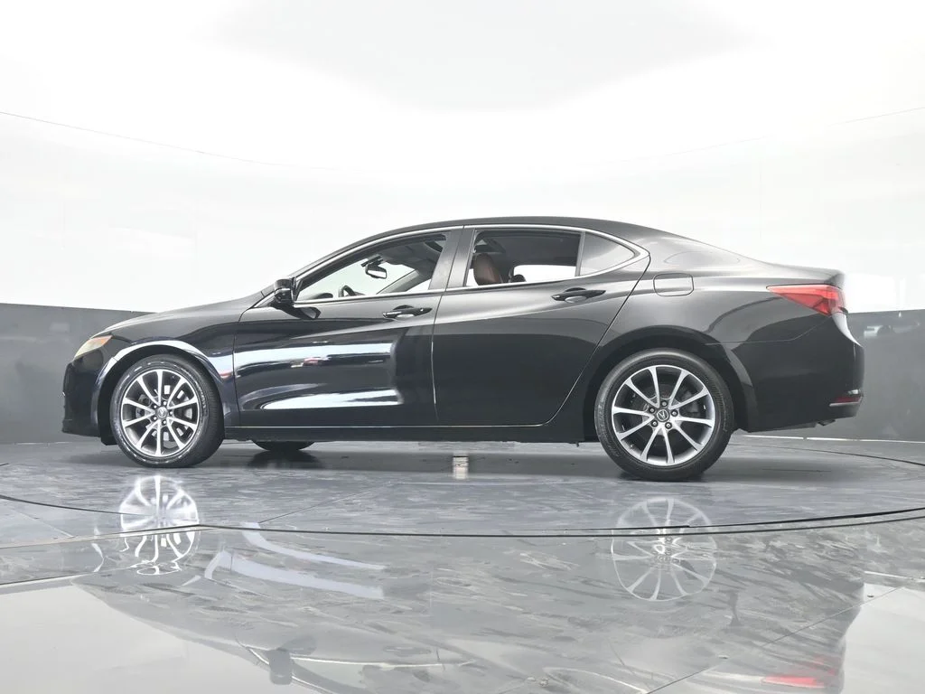 Used 2017 Black Acura V6 image 60