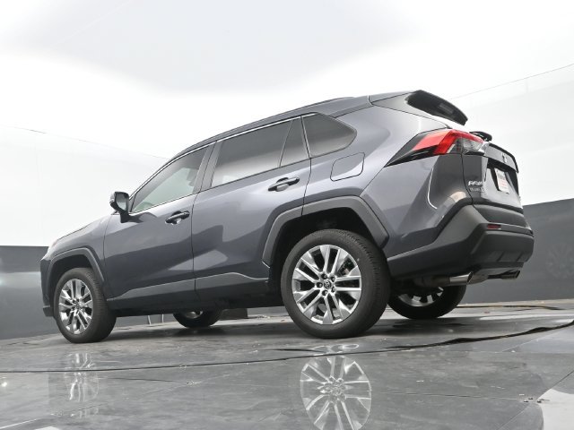 Used 2024 Magnetic Gray Metallic Toyota XLE Premium image 26