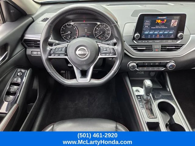 Used 2024 Silver Nissan 2.5 SR image 12