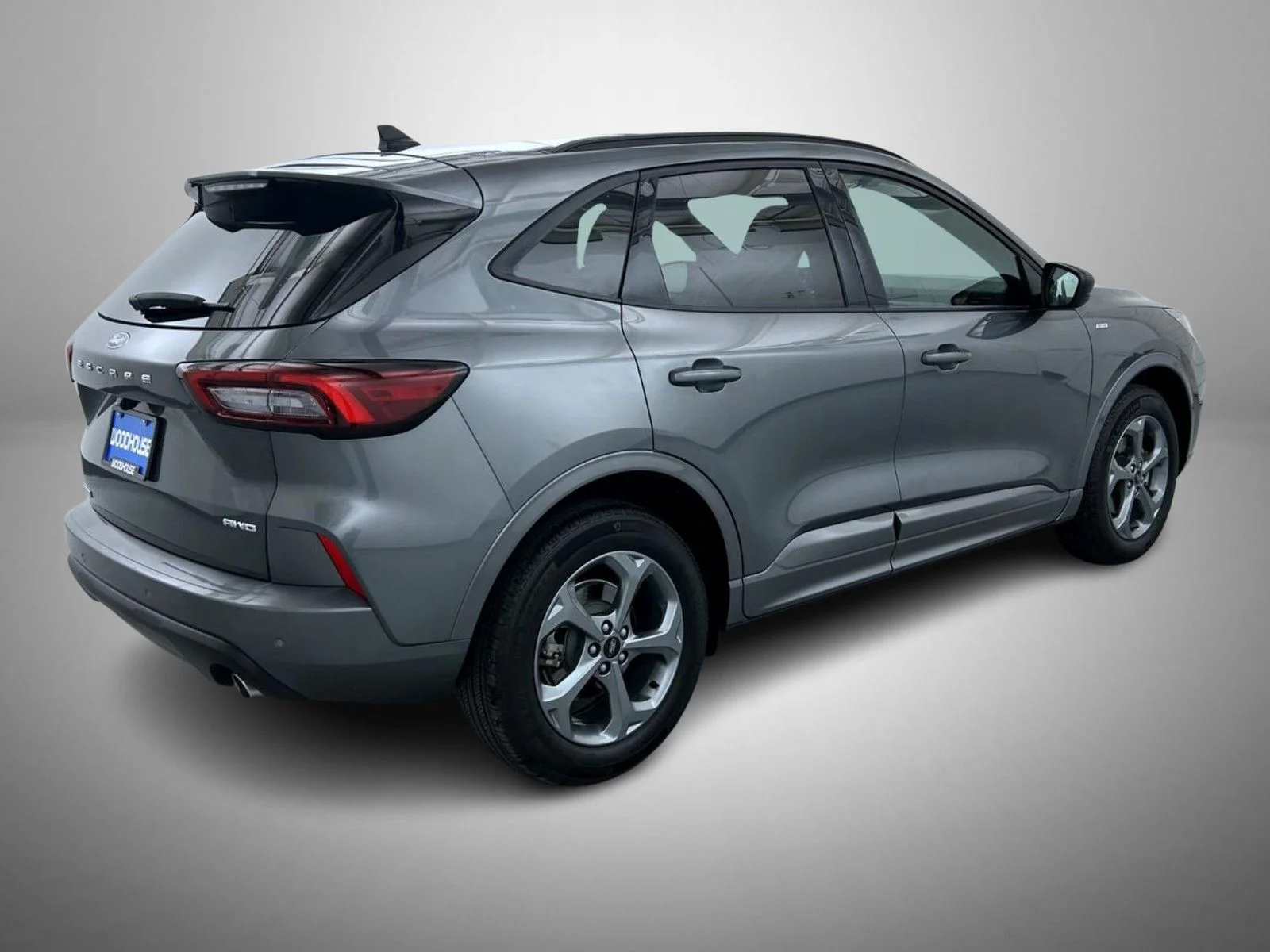 Used 2023 Gray Ford ST-Line image 5