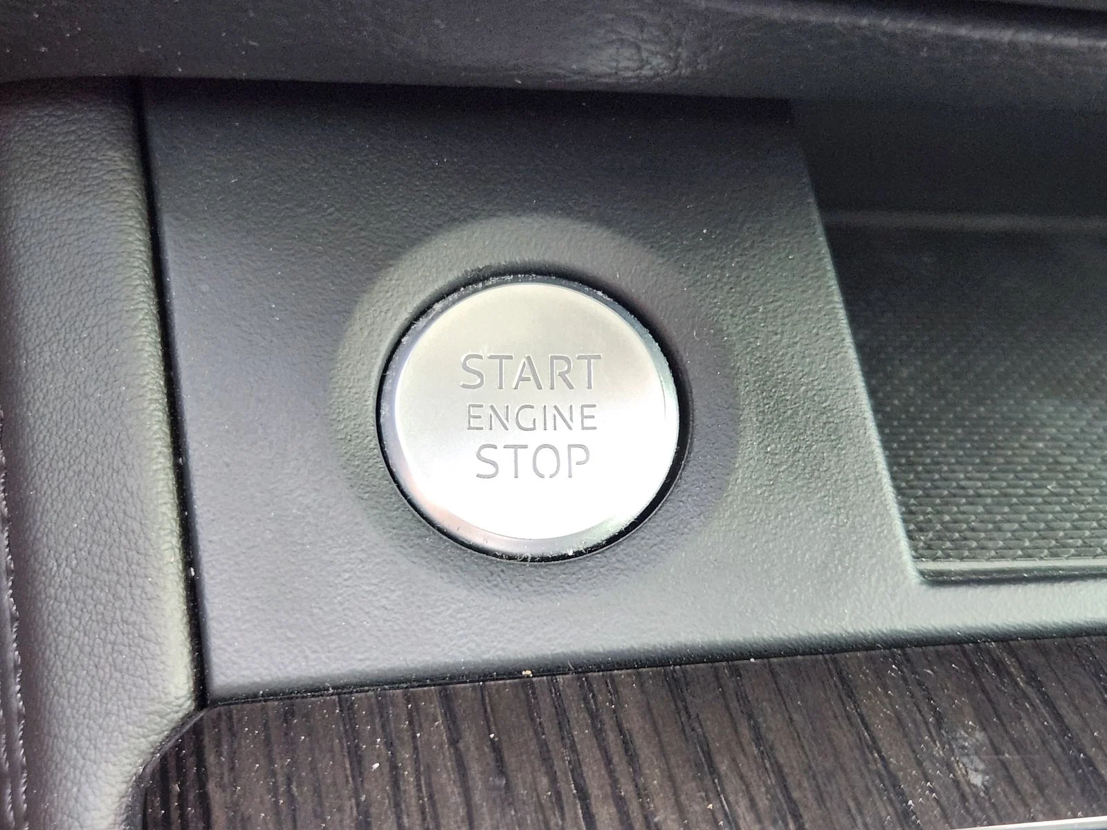 Used 2020 Silver Audi 45 Premium Plus image 21