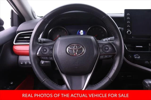 Certified Used 2024 MID BLK/WIND CHILL Toyota  image 13