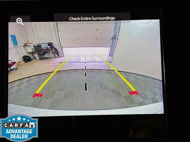 Used 2023 Silver Jeep Altitude image 13