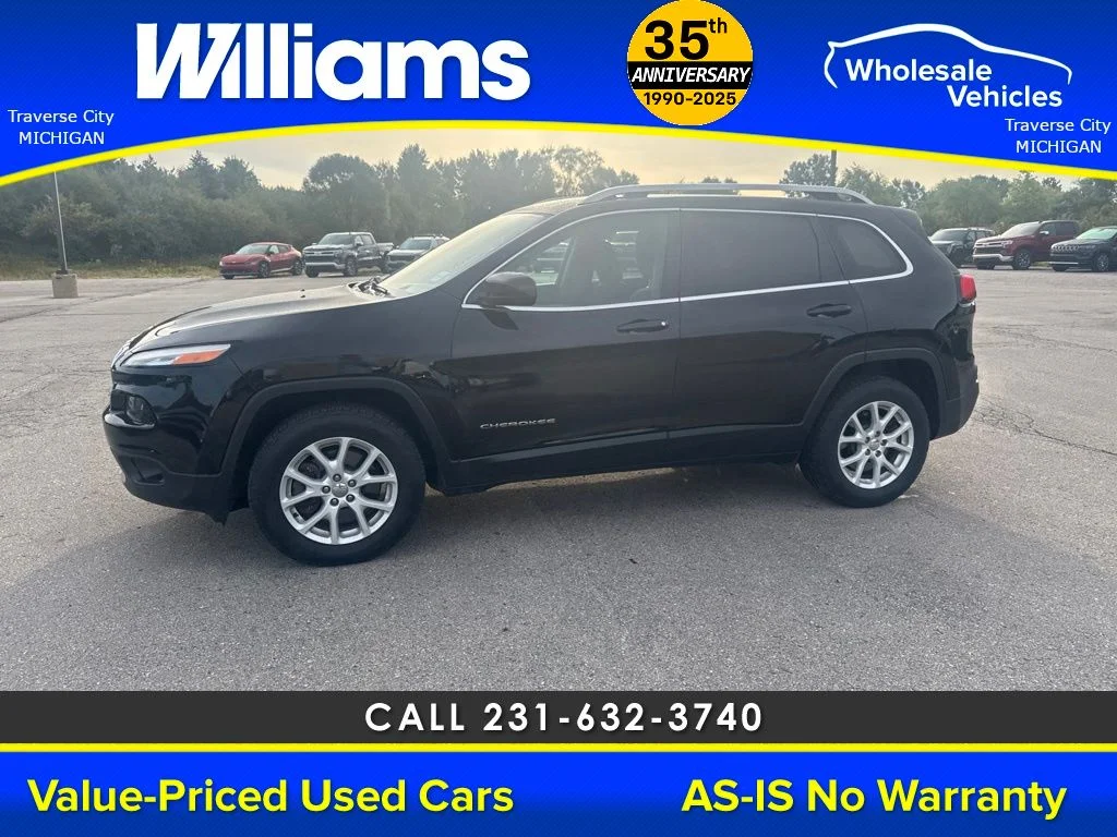 Used 2017 Jeep Cherokee Latitude with VIN 1C4PJMCSXHD216054 for sale in Traverse City, MI