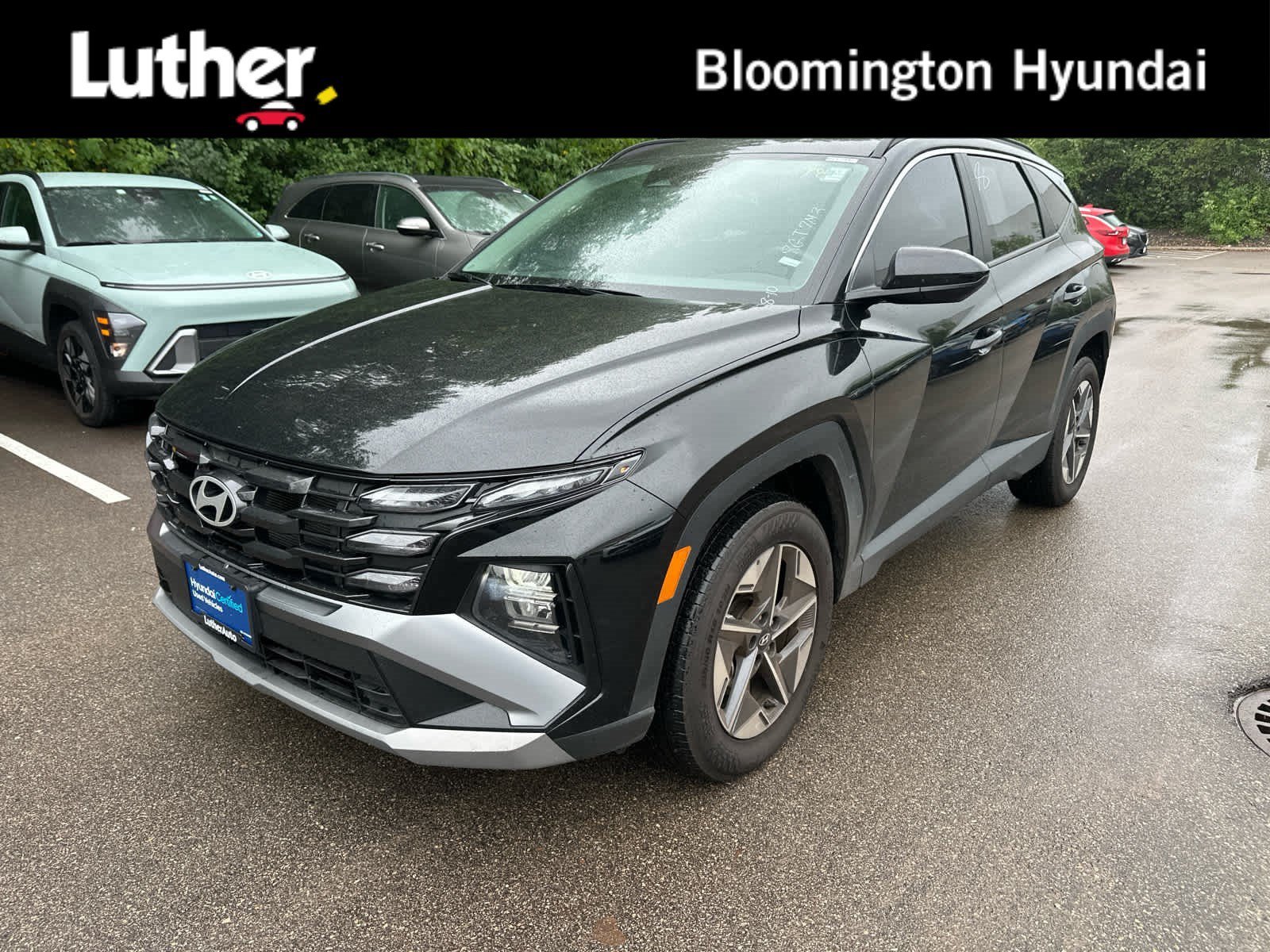 Used 2026 Phantom Black Hyundai SEL image 1