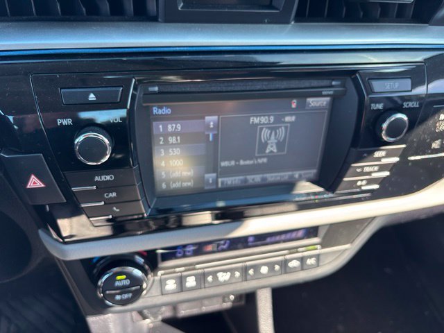 Used 2015 Super White Toyota LE image 19