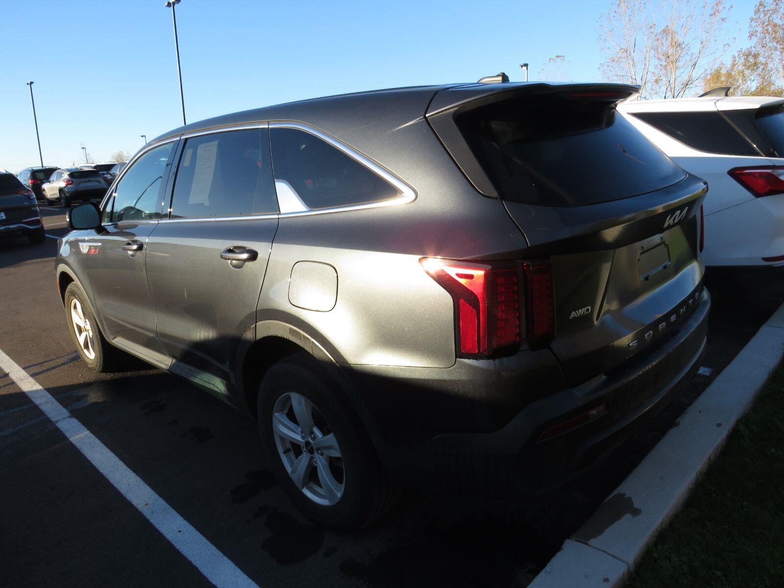 Used 2022 Gravity Gray Kia LX image 7