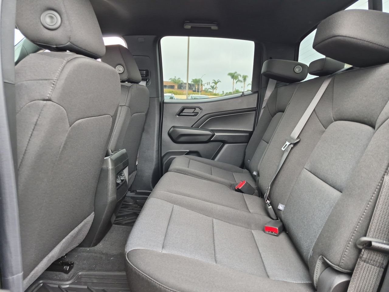 2026 Chevrolet Colorado Trail Boss - Photo 25