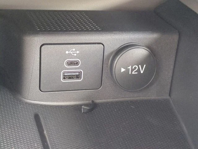 New 2026 Oxford White Ford Active® image 22
