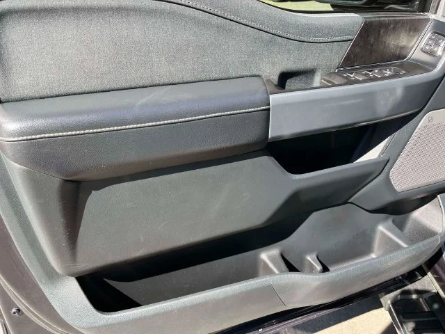 Used 2021 Quartz Metallic Ford Lariat image 23