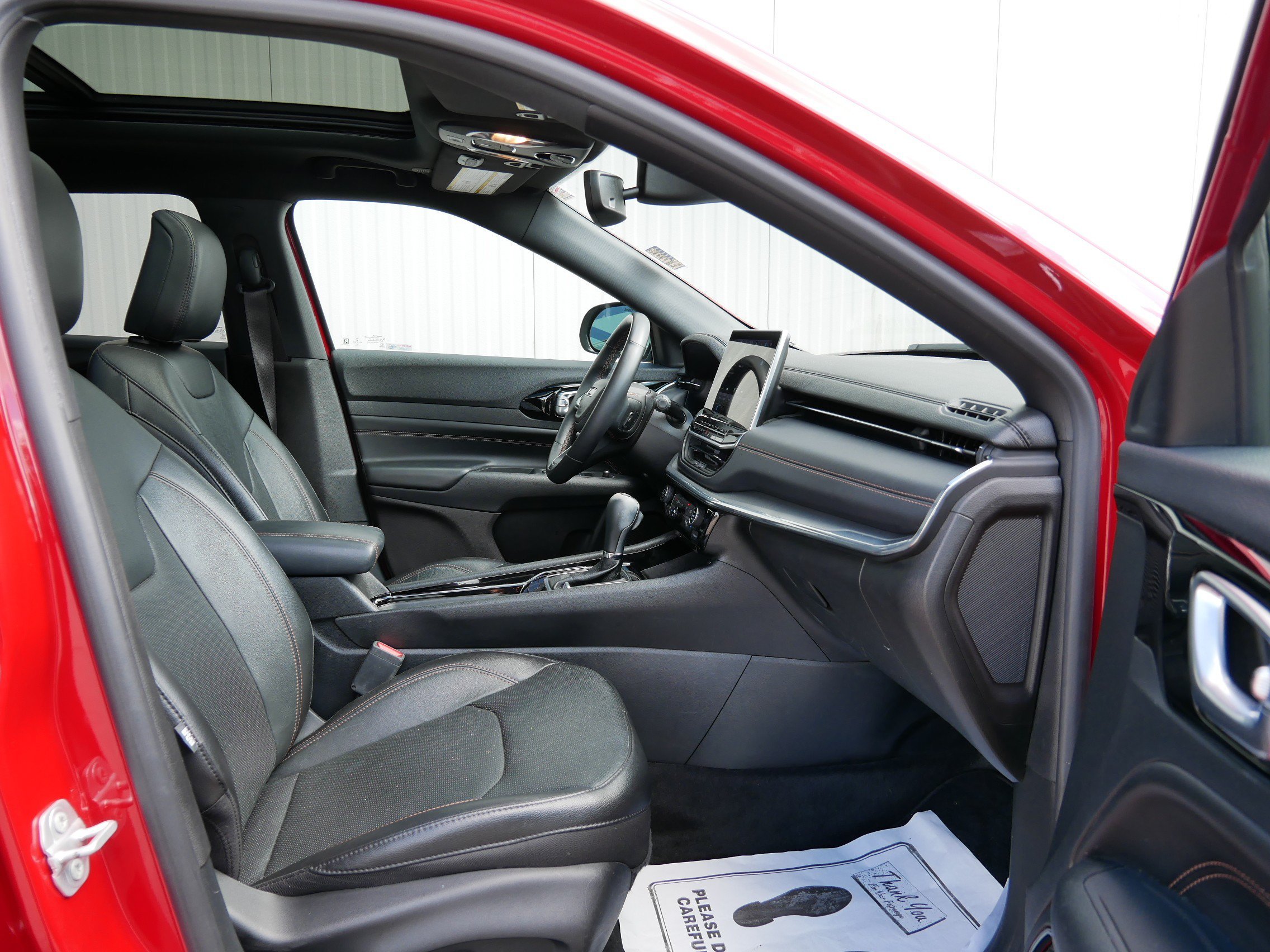 Used 2022 Redline Pearlcoat Jeep (RED) Edition image 14