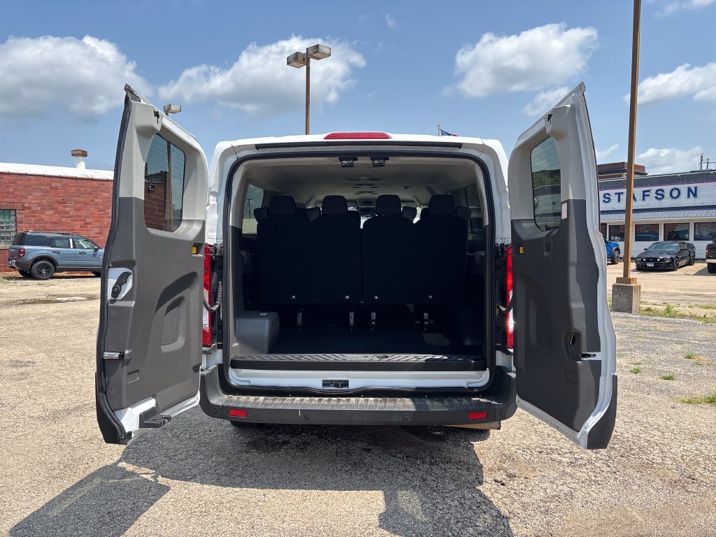 2023 Ford Transit Passenger Van XLT - Photo 19