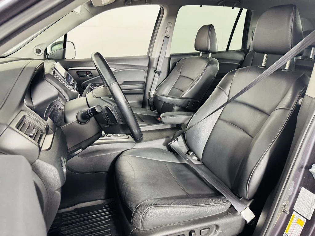Used 2021 Gray Honda Special Edition image 6