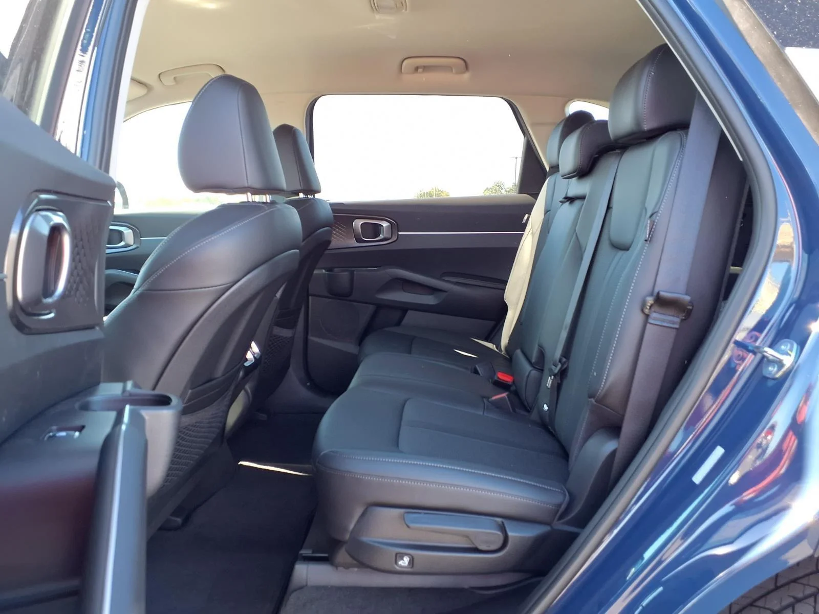 New 2026 Midnight Lake Blue Kia EX image 13