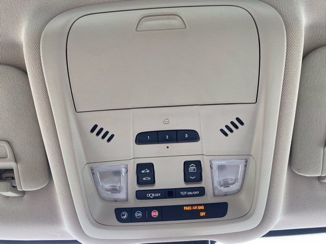 Used 2018 Gray GMC Denali image 30