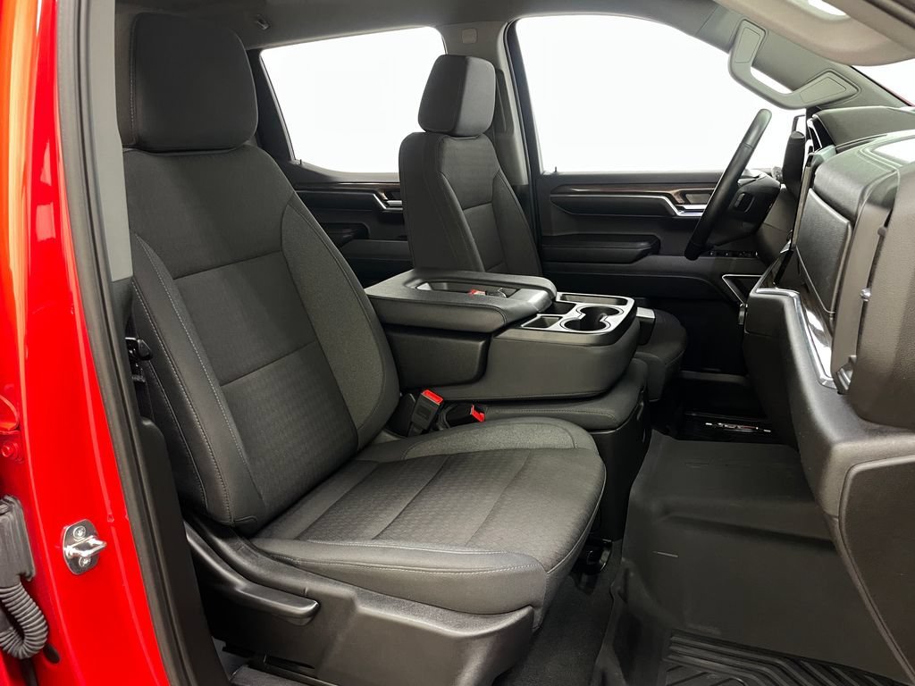 2024 Chevrolet Silverado 1500 LT - Photo 38