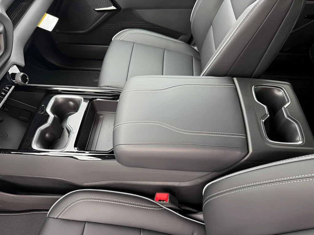 2026 Chevrolet Silverado EV LT - Photo 12