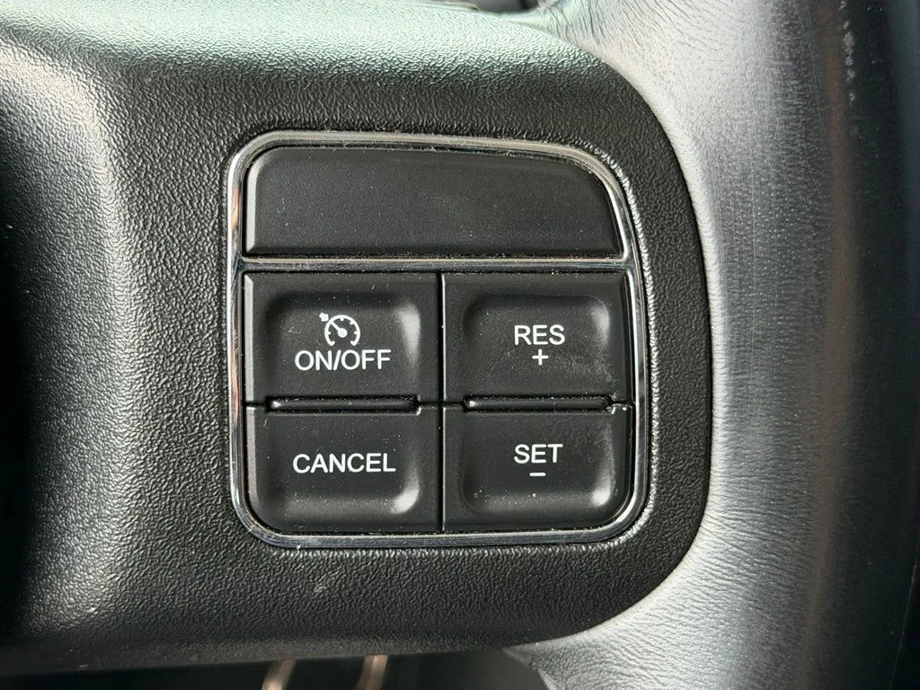 Used 2018 Black Jeep Unlimited Sahara image 15