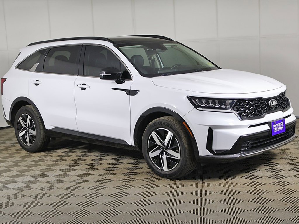 Used 2021 Kia Sorento S with VIN 5XYRL4LCXMG010112 for sale in Ewing Township, NJ