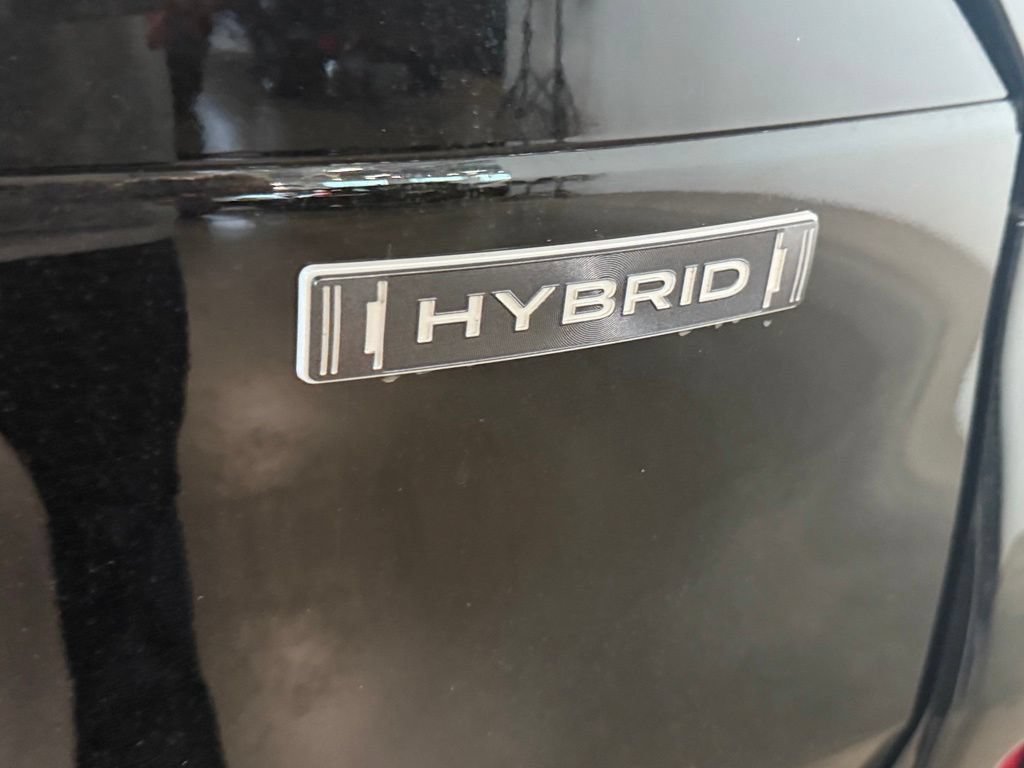 New 2026 CRYSTAL BLACK SILICA Subaru Touring Hybrid image 24