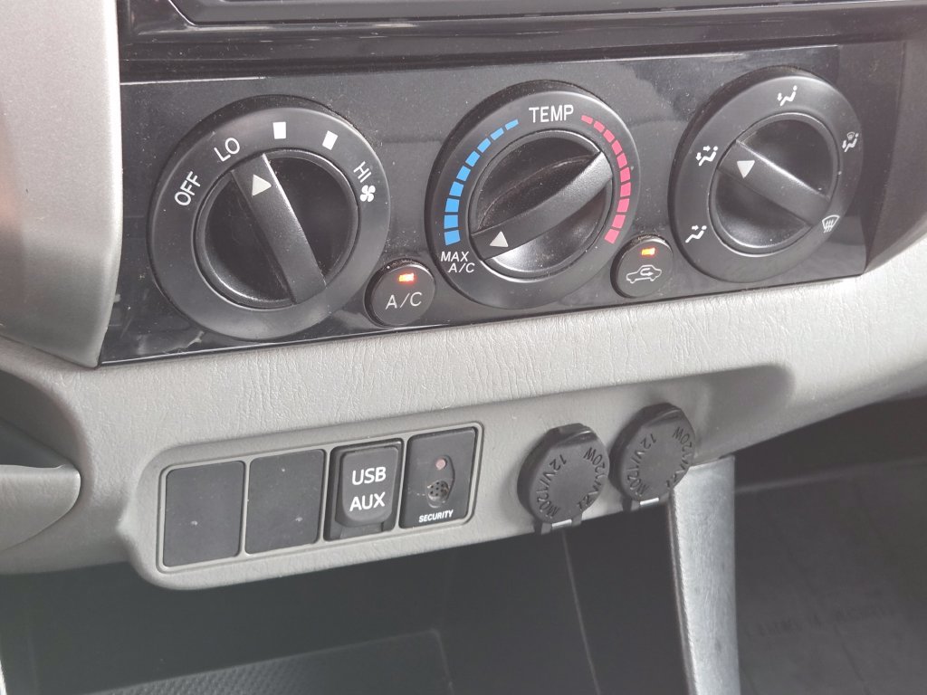 Used 2014 Gray Toyota PreRunner image 26