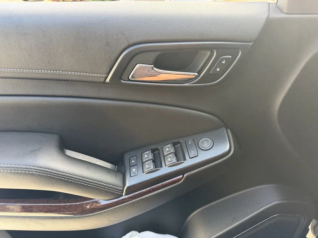 Used 2019 Onyx Black GMC SLE image 12