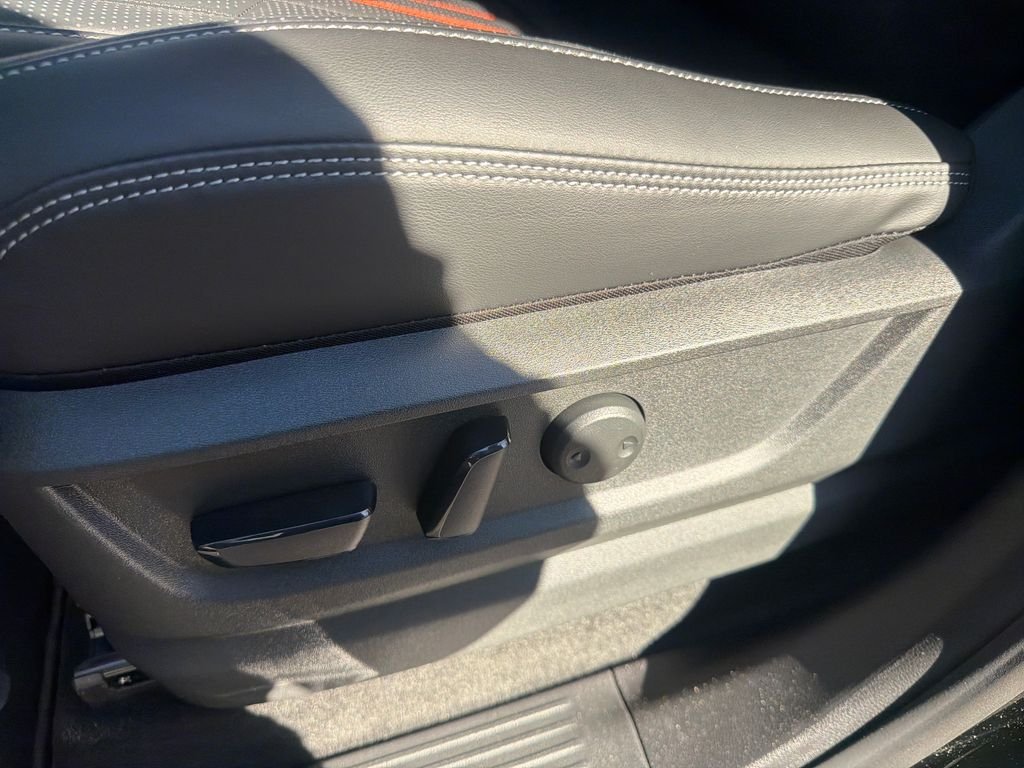 New 2026 Nissan Armada PRO-4X 4D Sport Utility