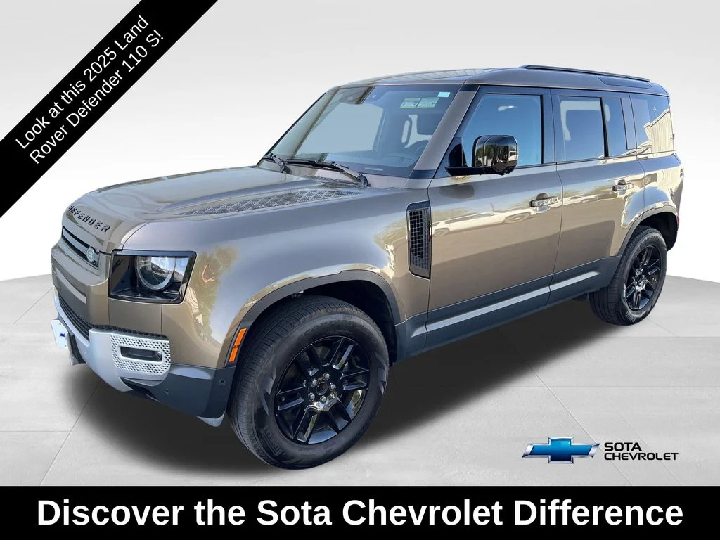 2025 Land Rover Defender 110 S P300's photo