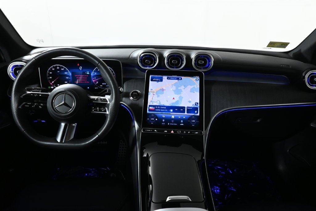 2026 Mercedes-Benz GLC Base - Photo 17