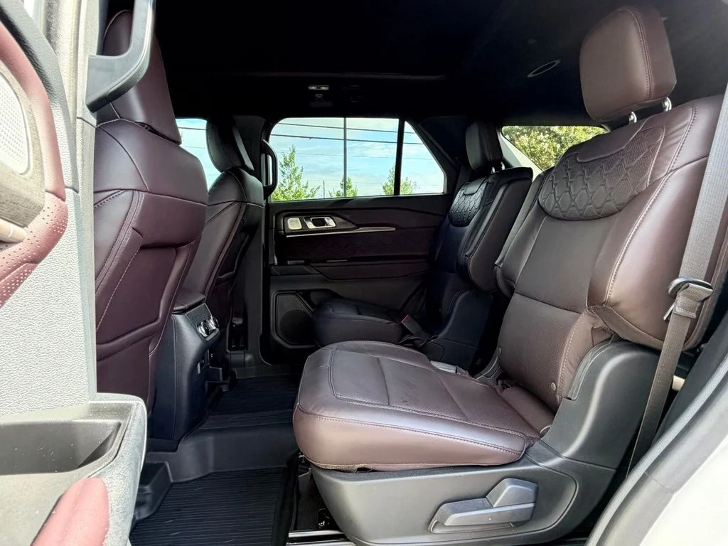 Used 2025 White Ford Platinum image 14