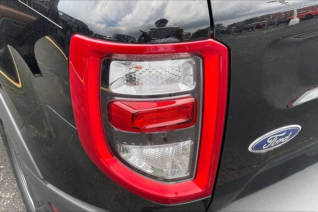 Used 2024 Black Ford Outer Banks image 29