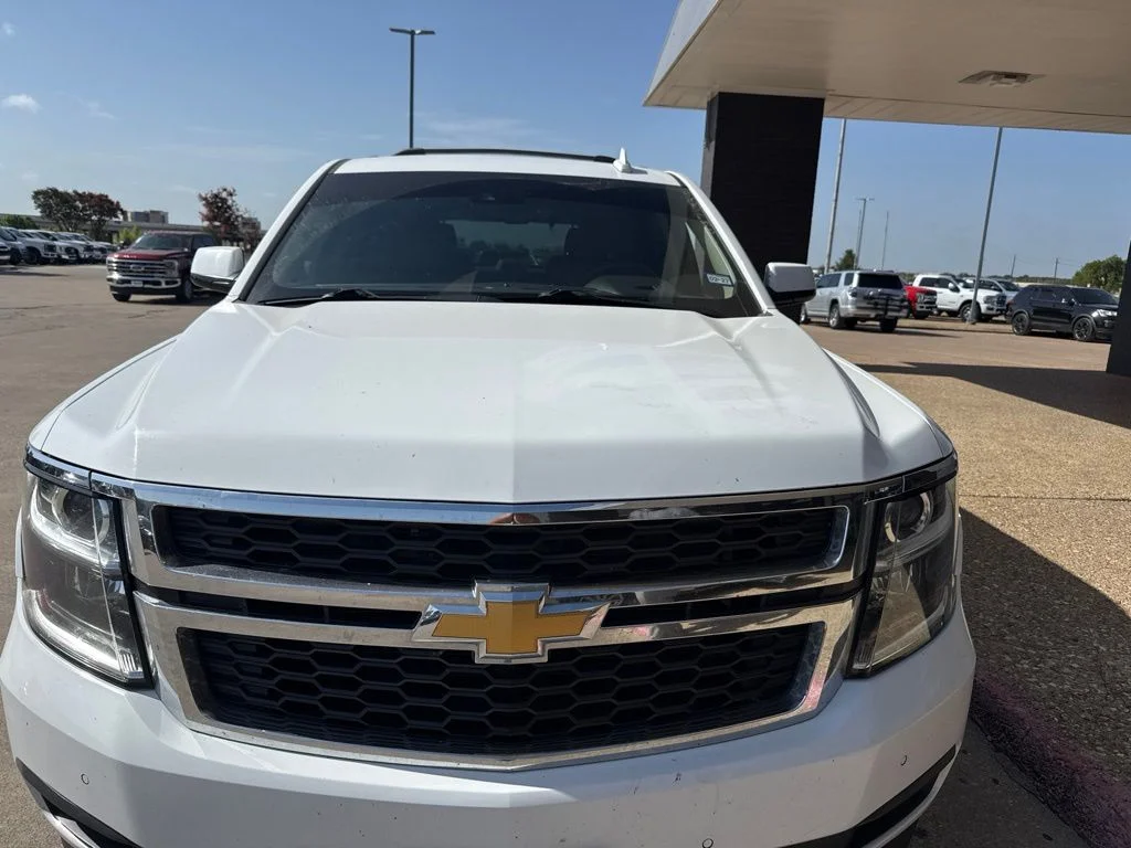 Used 2018 White Chevrolet LT image 1