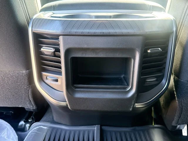 2026 RAM 3500 Big Horn - Photo 29