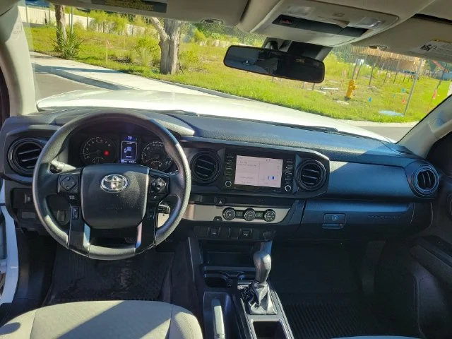 Used 2022 White Toyota SR image 10