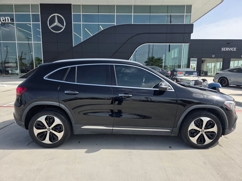 Certified Used 2024 Black Mercedes-Benz GLA 250 image 8