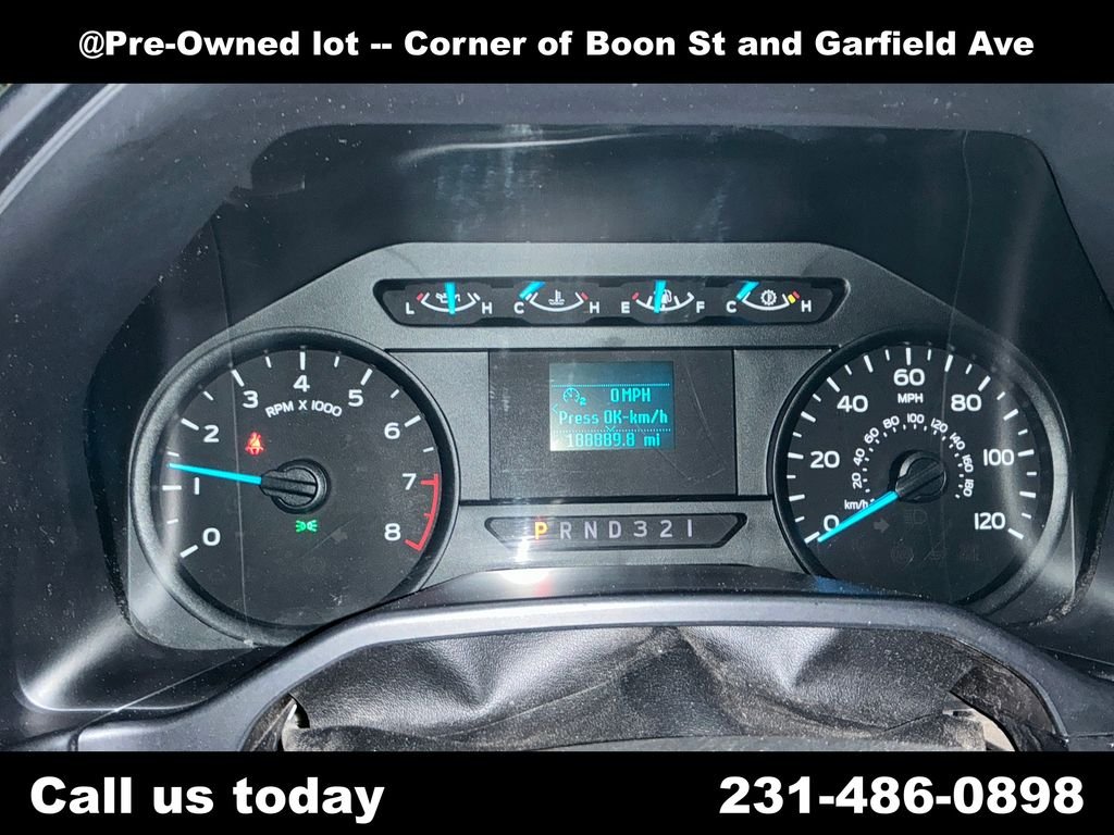 Used 2017 White Ford XL image 21