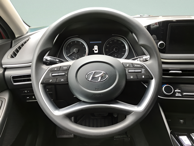 Used 2023 Red Hyundai SEL image 18