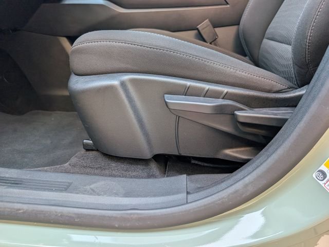 Used 2025 Green Chevrolet LT image 18