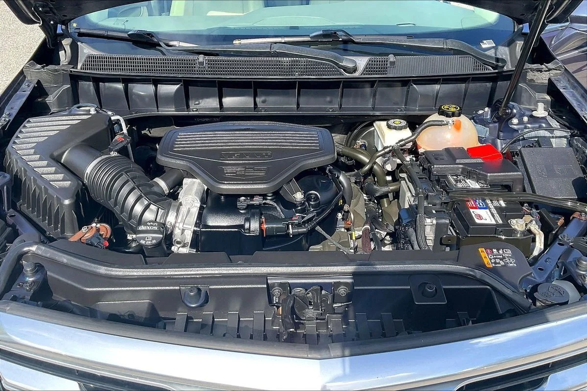 Used 2019 Blue Cadillac Luxury image 31