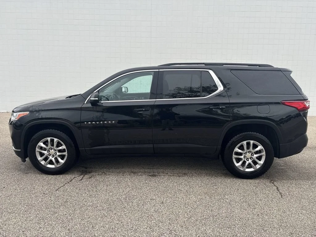 Used 2019 MOSAIC BLACK METALLIC Chevrolet LT Cloth image 10