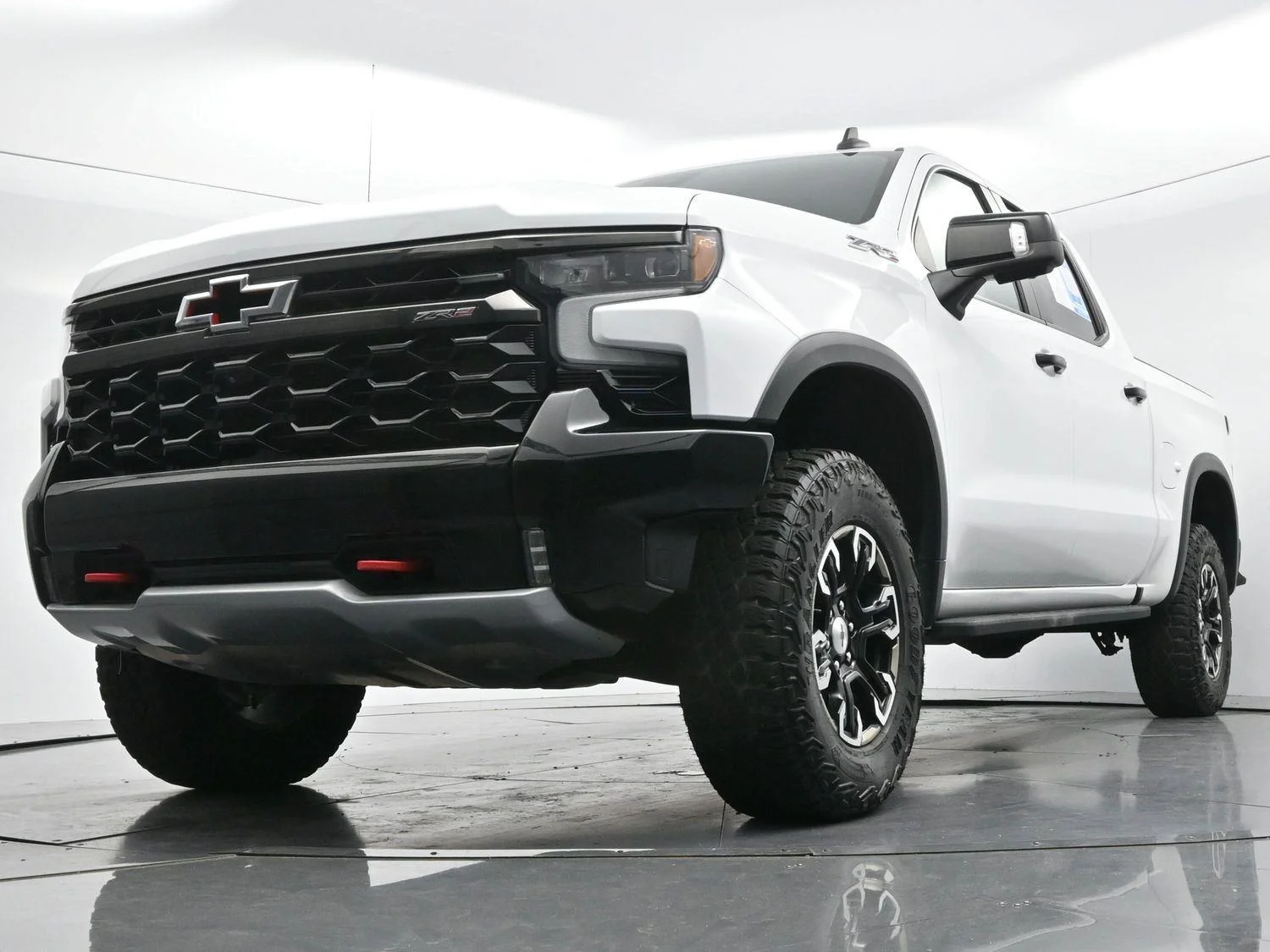 Used 2023 Summit White Chevrolet ZR2 image 47