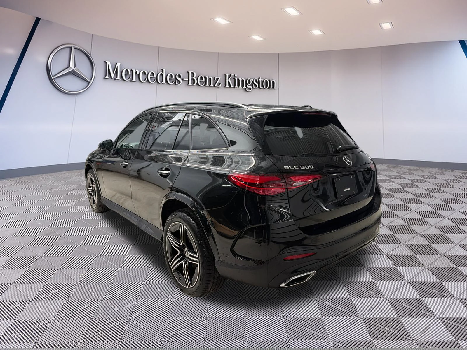Used 2026 Black Mercedes-Benz GLC 300 4MATIC SUV image 8