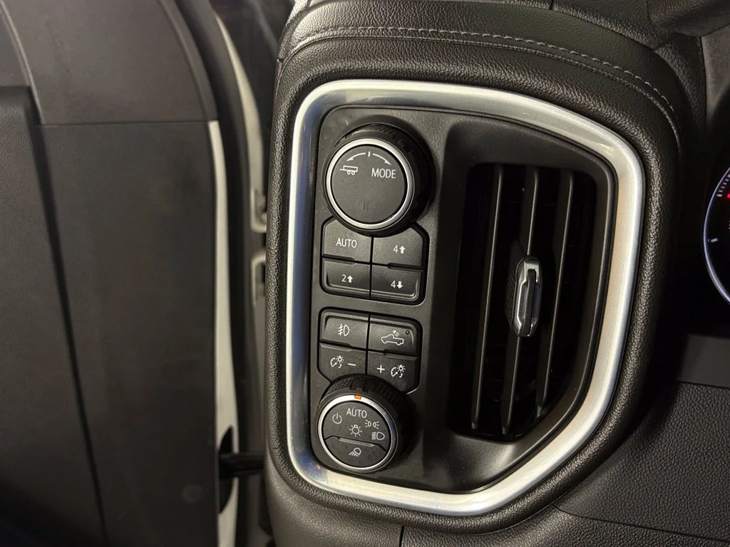 Used 2022 Beige Chevrolet RST image 26
