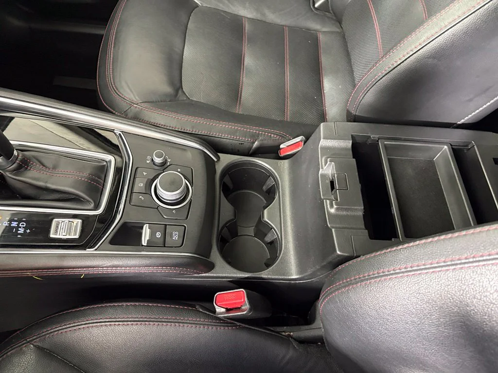 Used 2024 Gray Mazda 2.5 S Carbon Edition image 32