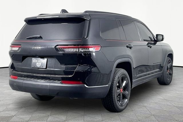 Used 2023 Black Jeep Altitude image 6
