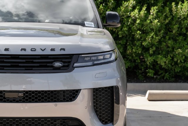 Used 2024 Silver Land Rover SV Edition One Flux Silver image 65