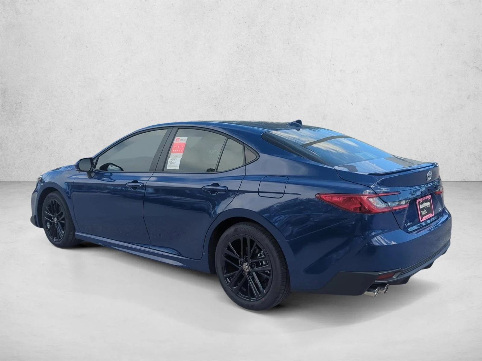 Used 2026 Reservoir Blue Toyota SE image 7