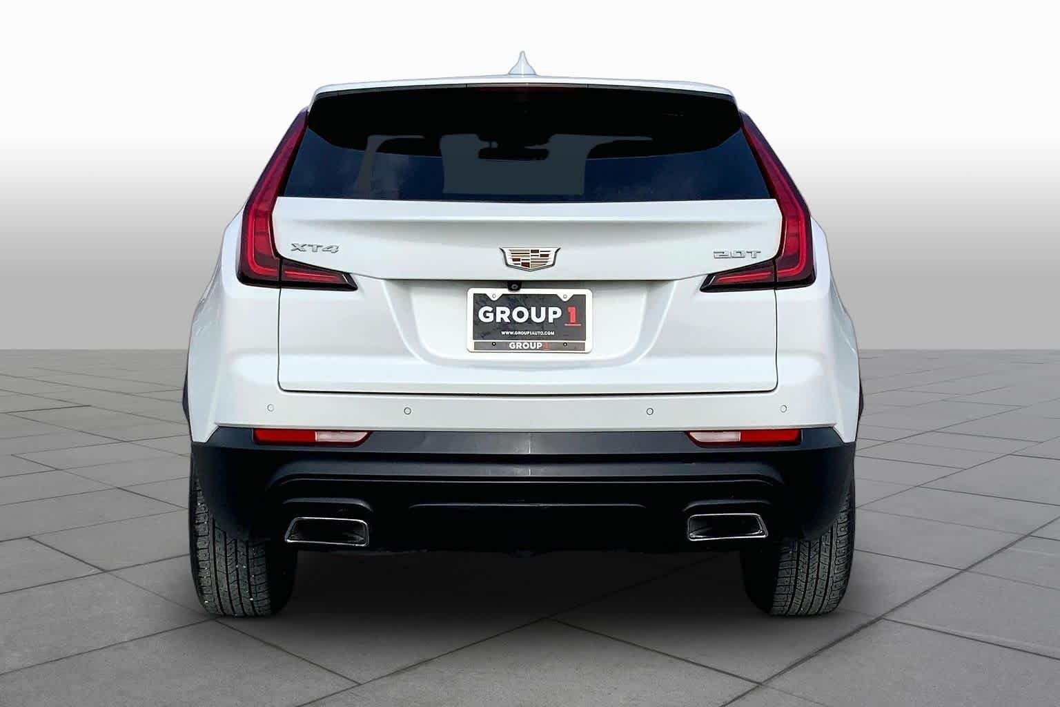 Used 2019 Crystal White Tricoat Cadillac FWD Luxury image 7