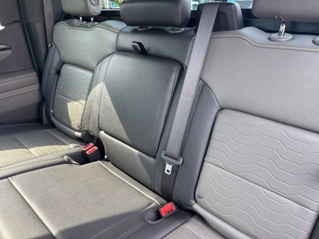 2025 Chevrolet Silverado 1500 ZR2 - Photo 19