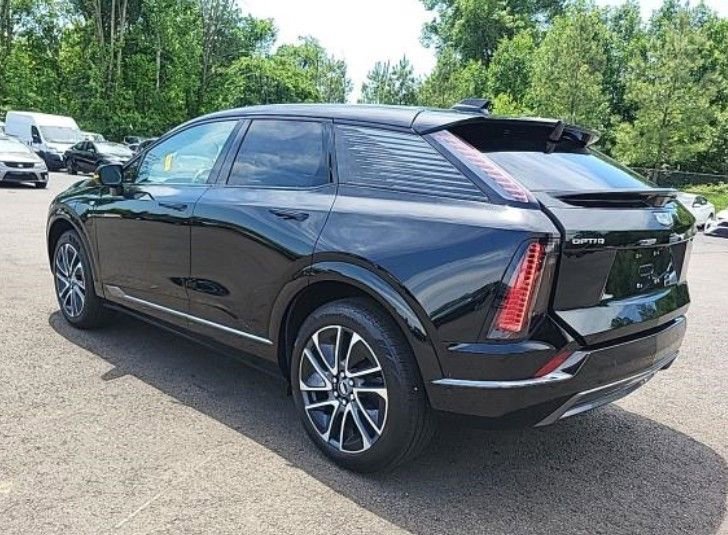 Used 2025 Cadillac OPTIQ Sport 1 with VIN 3GYK3EMR6SS162856 for sale in Norman, OK
